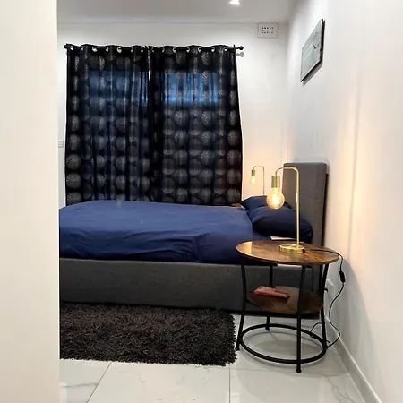 Scenic Luxe Apartment Mellieħa